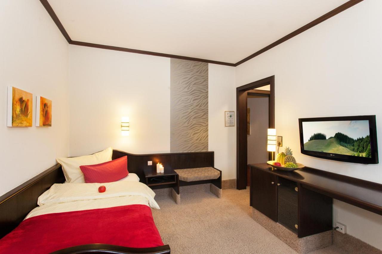 Flair Hotel Werbetal Вальдек Экстерьер фото
